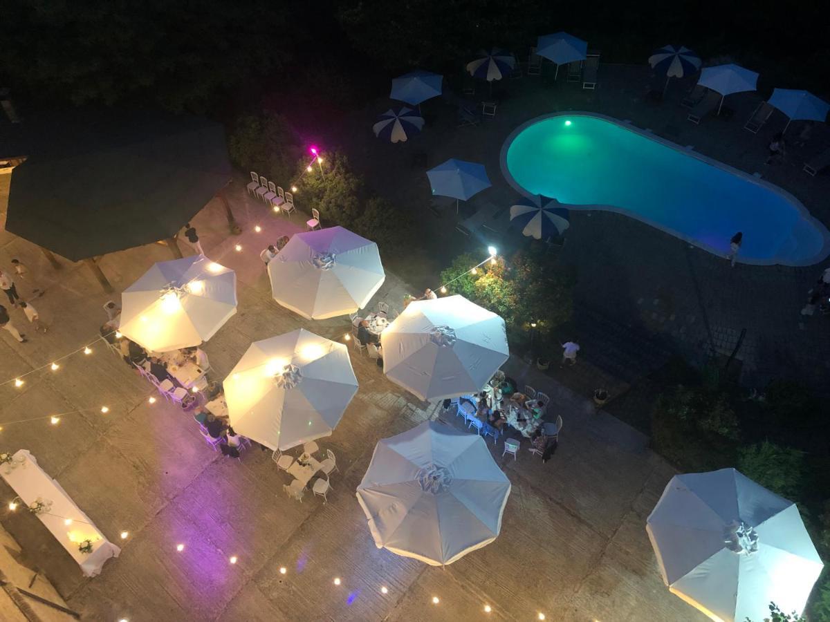 Castello Di Baccaresca Farm stay Branca
