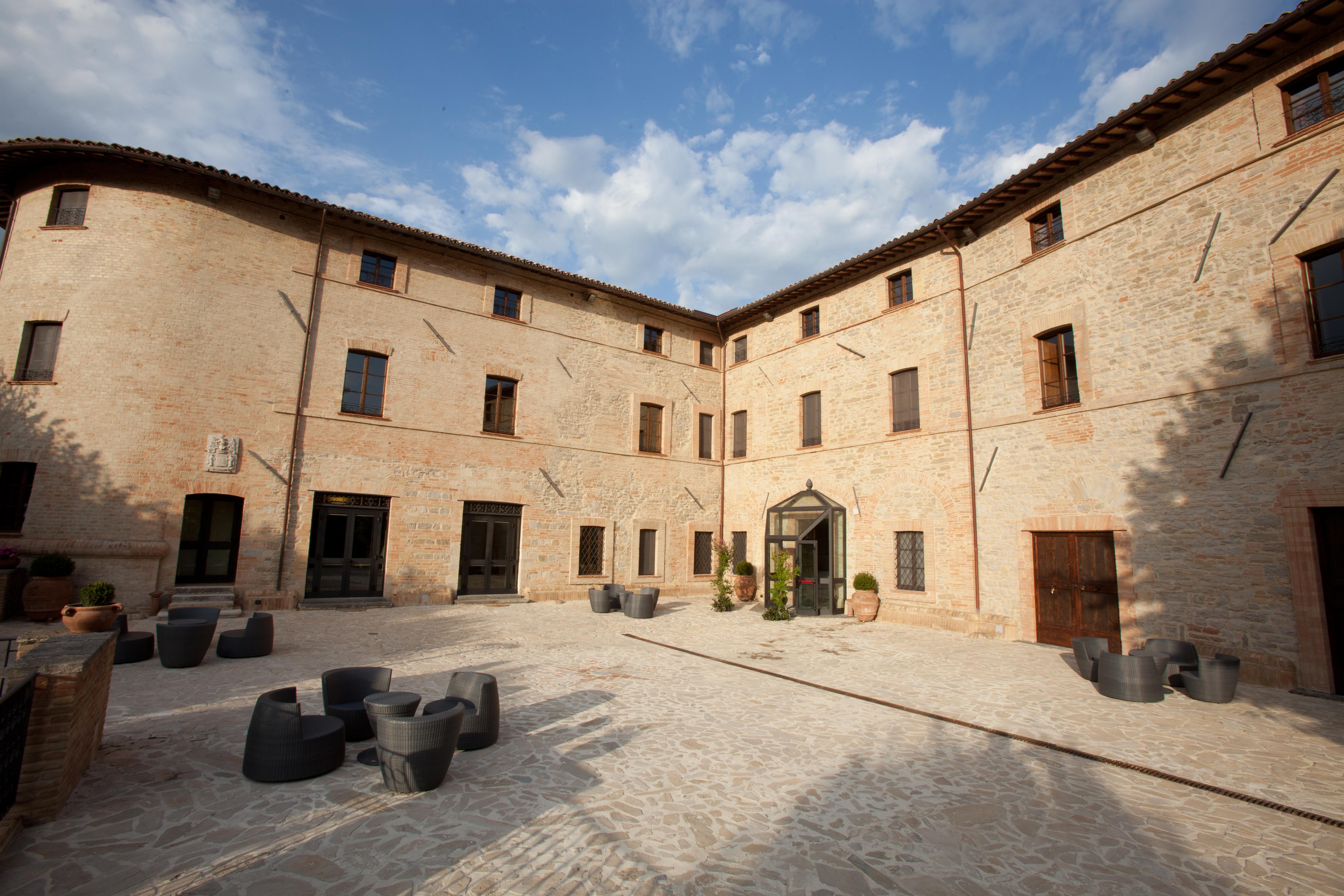 Vakantieboerderij Castello Di Baccaresca Branca