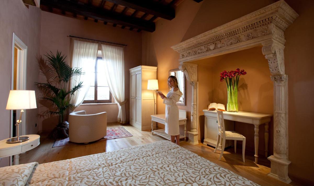 Castello Di Baccaresca * Branca