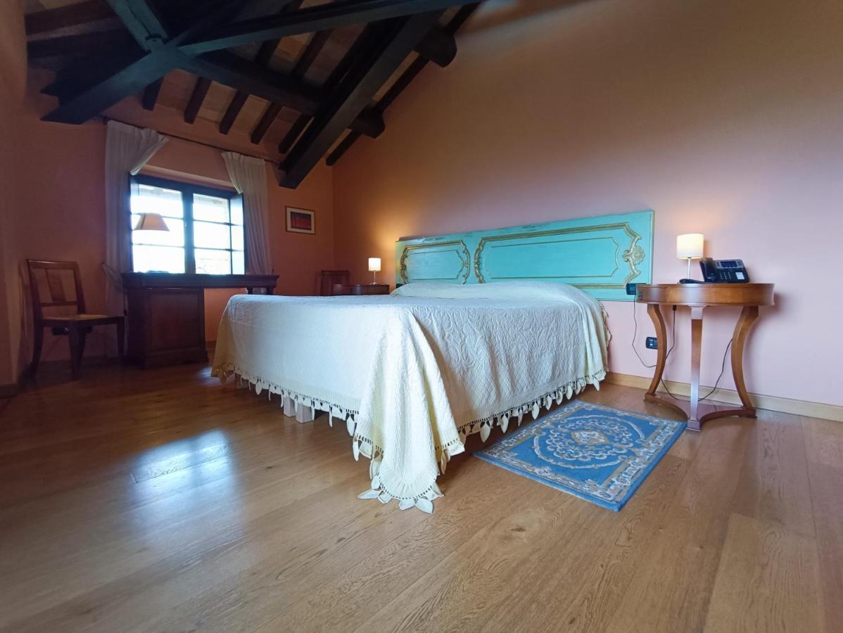 Vakantieboerderij Castello Di Baccaresca Branca